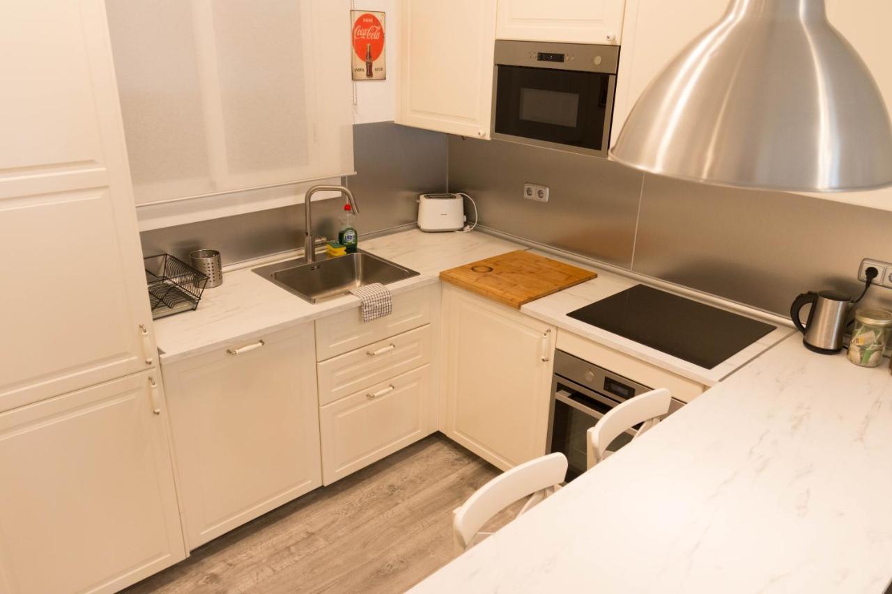 Modern Apartment In Central Romantic Quarter San Sebastian Buitenkant foto